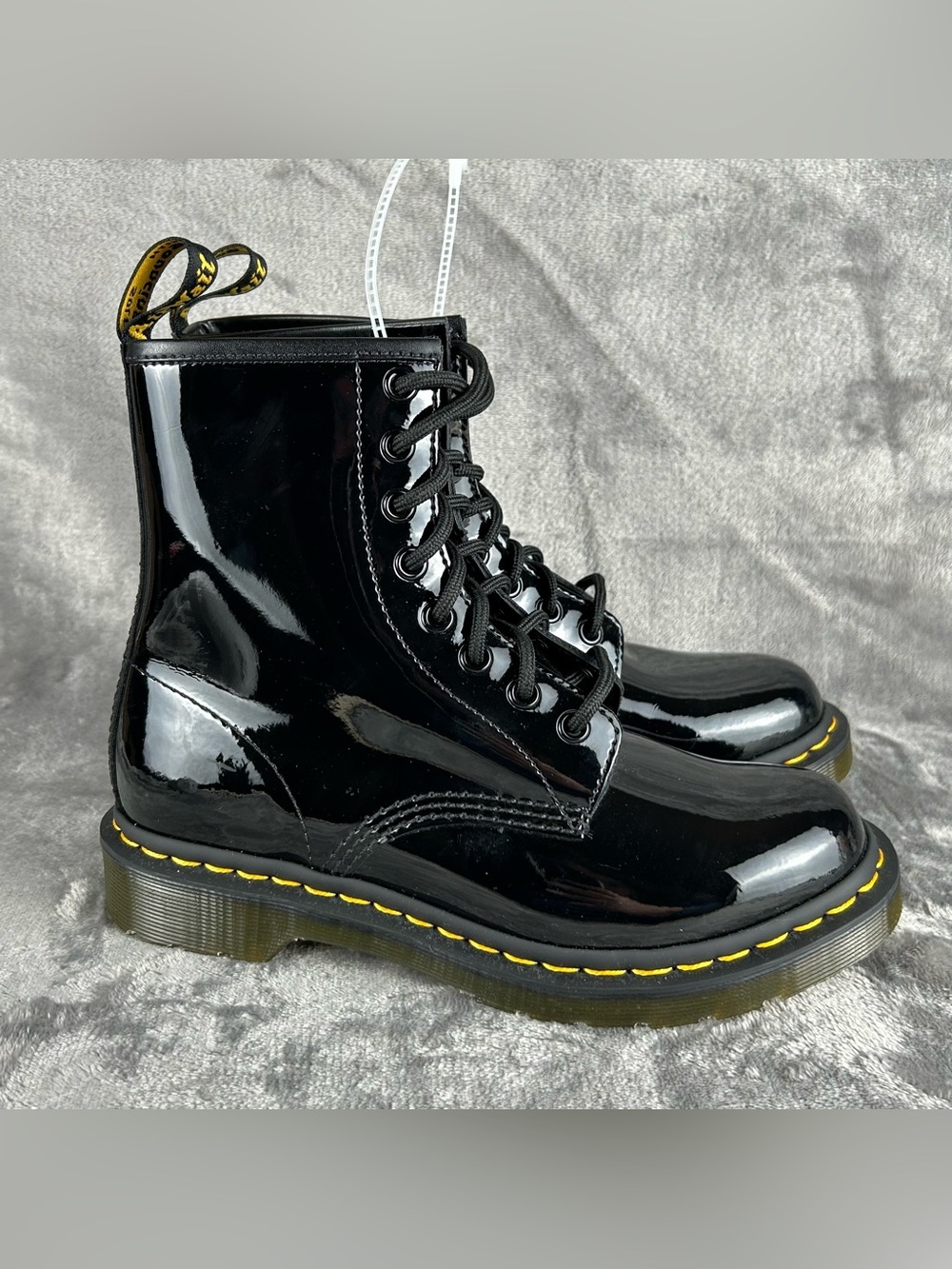 Dr.Martens 1460 Patent Leather Boots Black Glossy Lace Up Women's Sz 7 NWOB